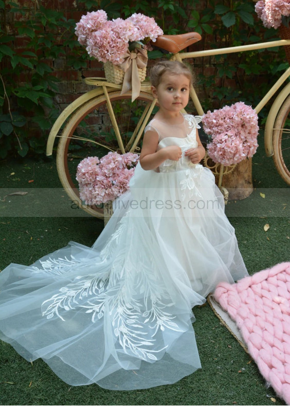 Ivory Lace Tulle Stunning Flower Girl Dress With Detachable Train